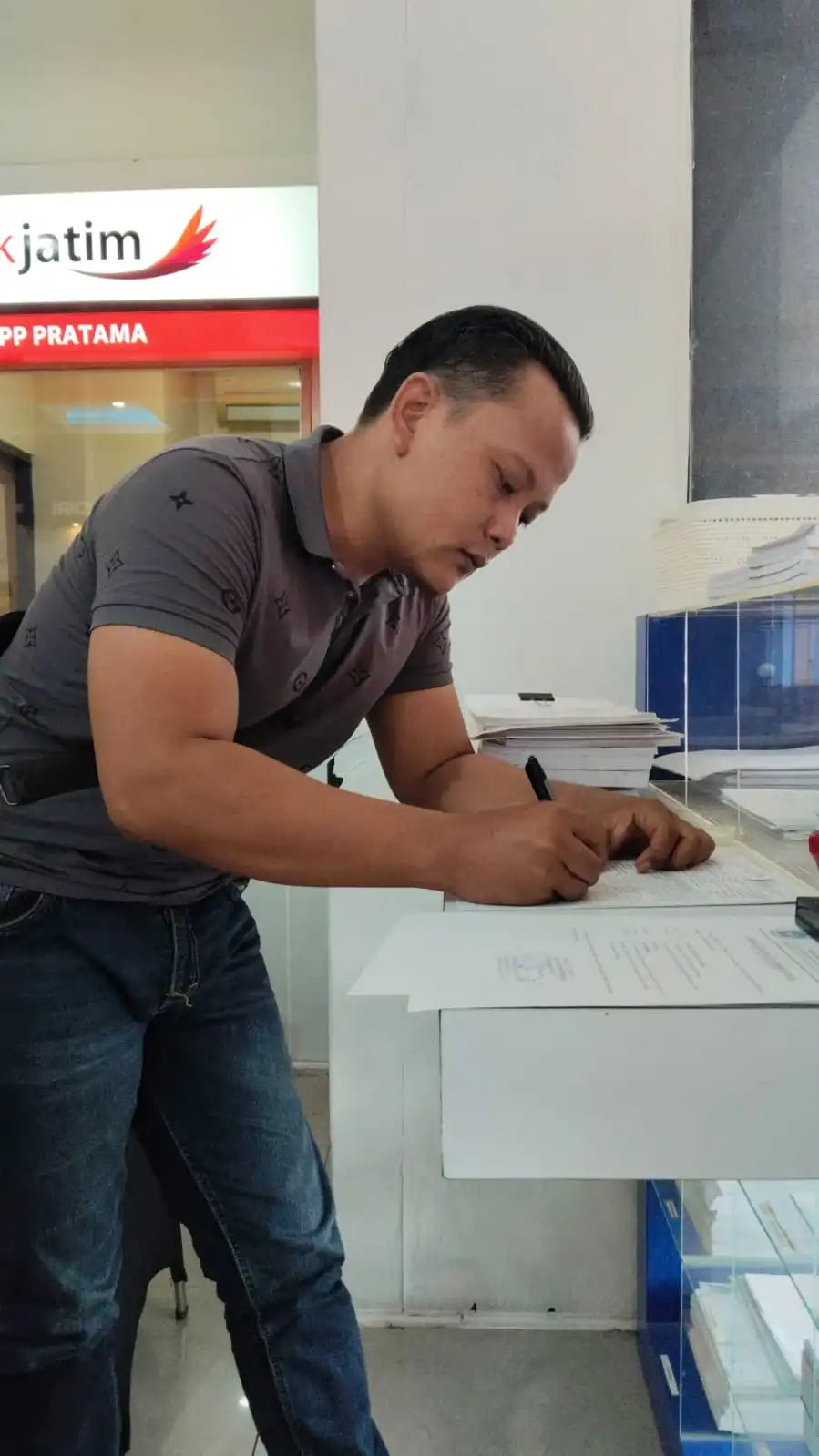 Avatar of Fahrur Abidin 